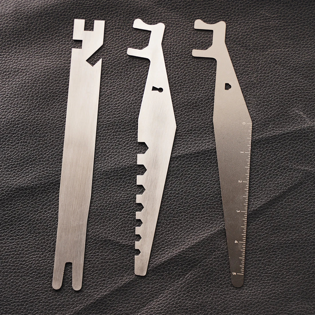 Firefighter Tools for First Responders & Firefighters, Spring Steel Multitools, Multipurpose Leverage Pry Bars Tool